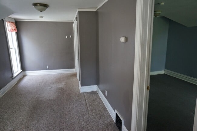 Photo - 1206 E 3rd St Unit Apt. B