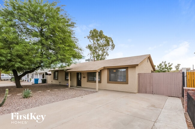 Photo - 3827 E Friess Dr