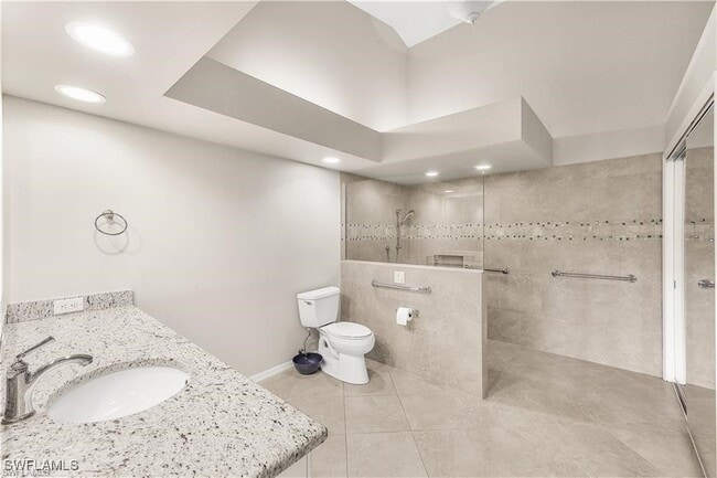 Building Photo - 205 Deerwood Cir Unit 103 Rental