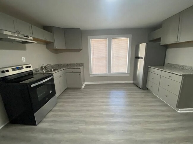 Photo - 525 W Buena Vista Ave