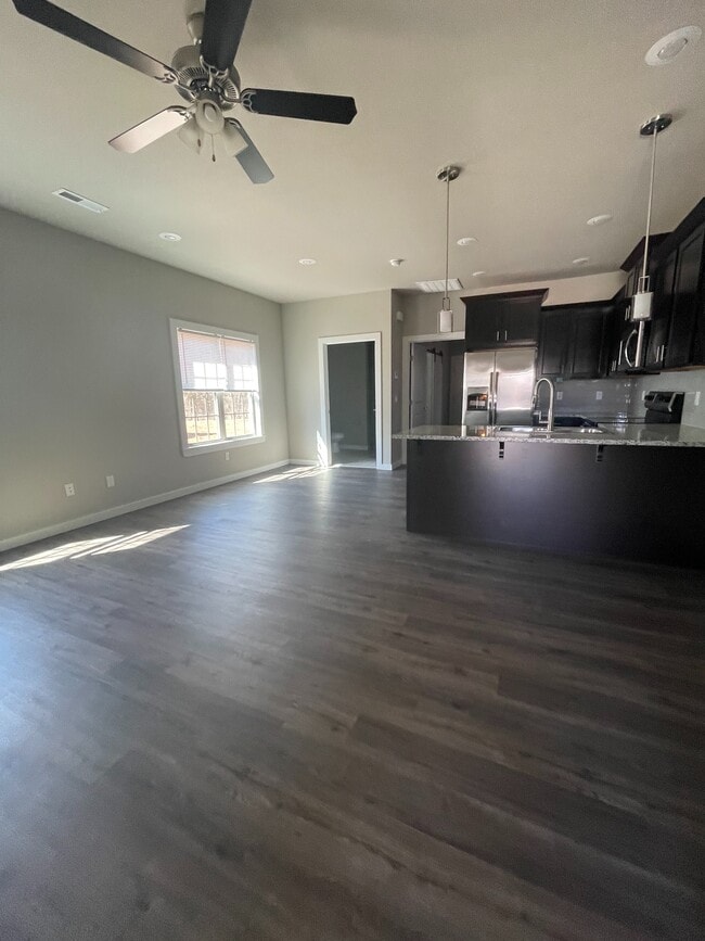 Photo - 3225 W Sexton St