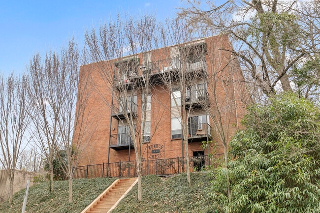 Monroe Crest Apartments