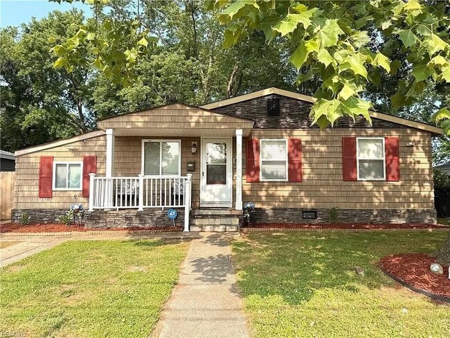 Building Photo - 138 Ransone St Rental