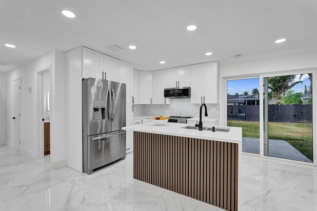 Photo - 4138 SW 48th Ct