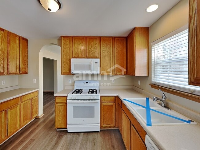 Photo - 1482 Sunflower Dr