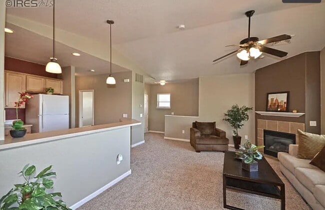 Photo - 2202 Owens Ave