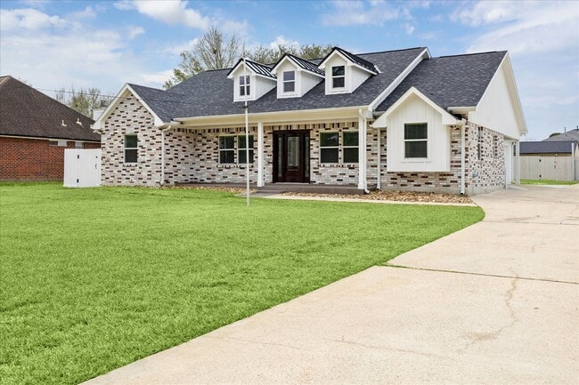 Photo - 30731 Martens Rd