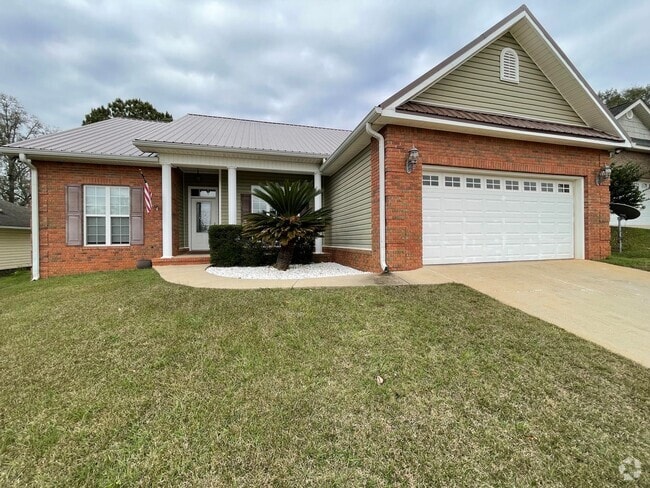 Building Photo - Quail Hollow Rental