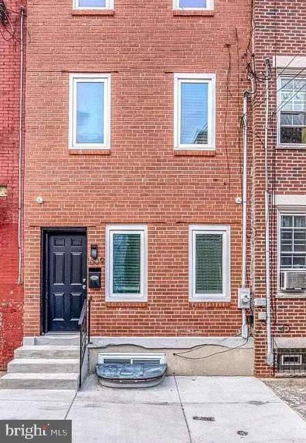 Building Photo - 1609 W Stiles St Rental