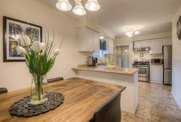 Photo - 25 Broadleaf Pl