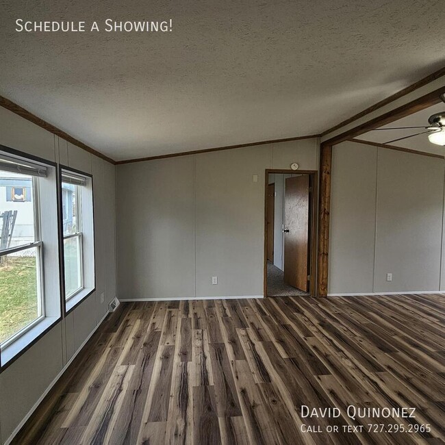 Photo - 2737 W Washington Center Rd