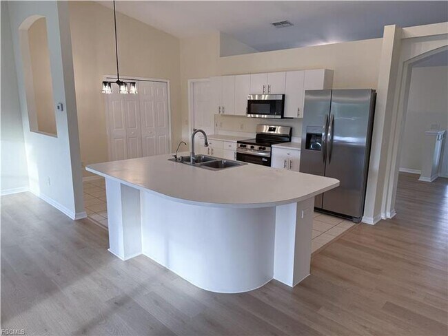 Photo - 3522 SW 14th Pl