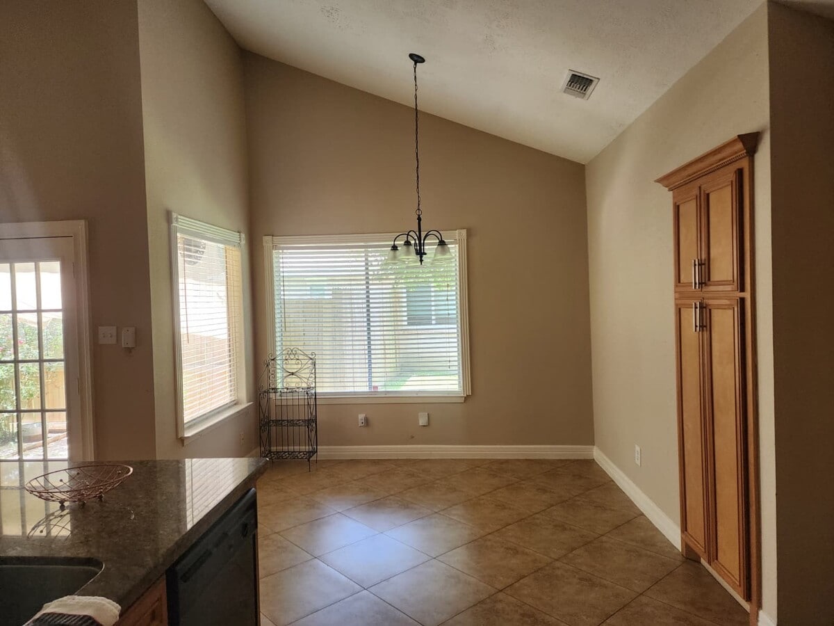 Photo - 9411 Jan Glen Ln