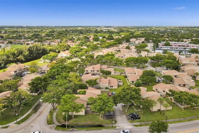 Photo - 5613 NW 21st St