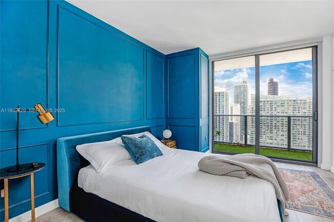 Photo - 55 SW 9th St Unit 3205