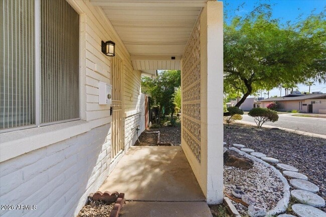 8444 E Coronado Rd