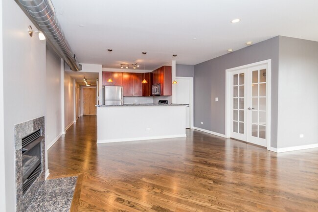 Photo - 3550 W Montrose Ave Unidad 501