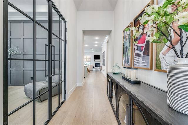 Photo - 3852 Lacefield Dr