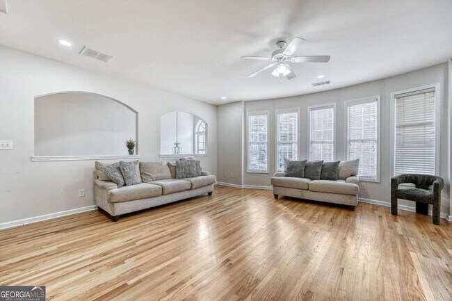 Photo - 2934 Wintercrest Dr