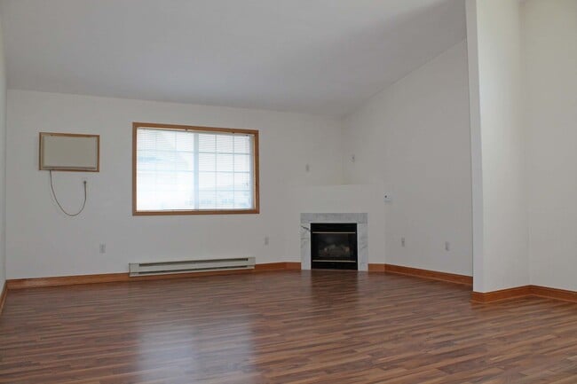 Photo - Desirable End-Unit Two-Bedroom Townhome wi... Unit 3512-1