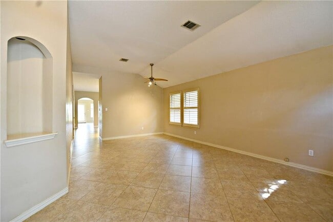 Photo - 3500 Kissman Dr