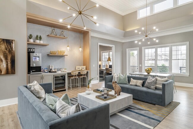 Photo - Bell Kennesaw Mountain