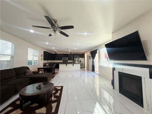 Photo - 28635 Parkside Dr