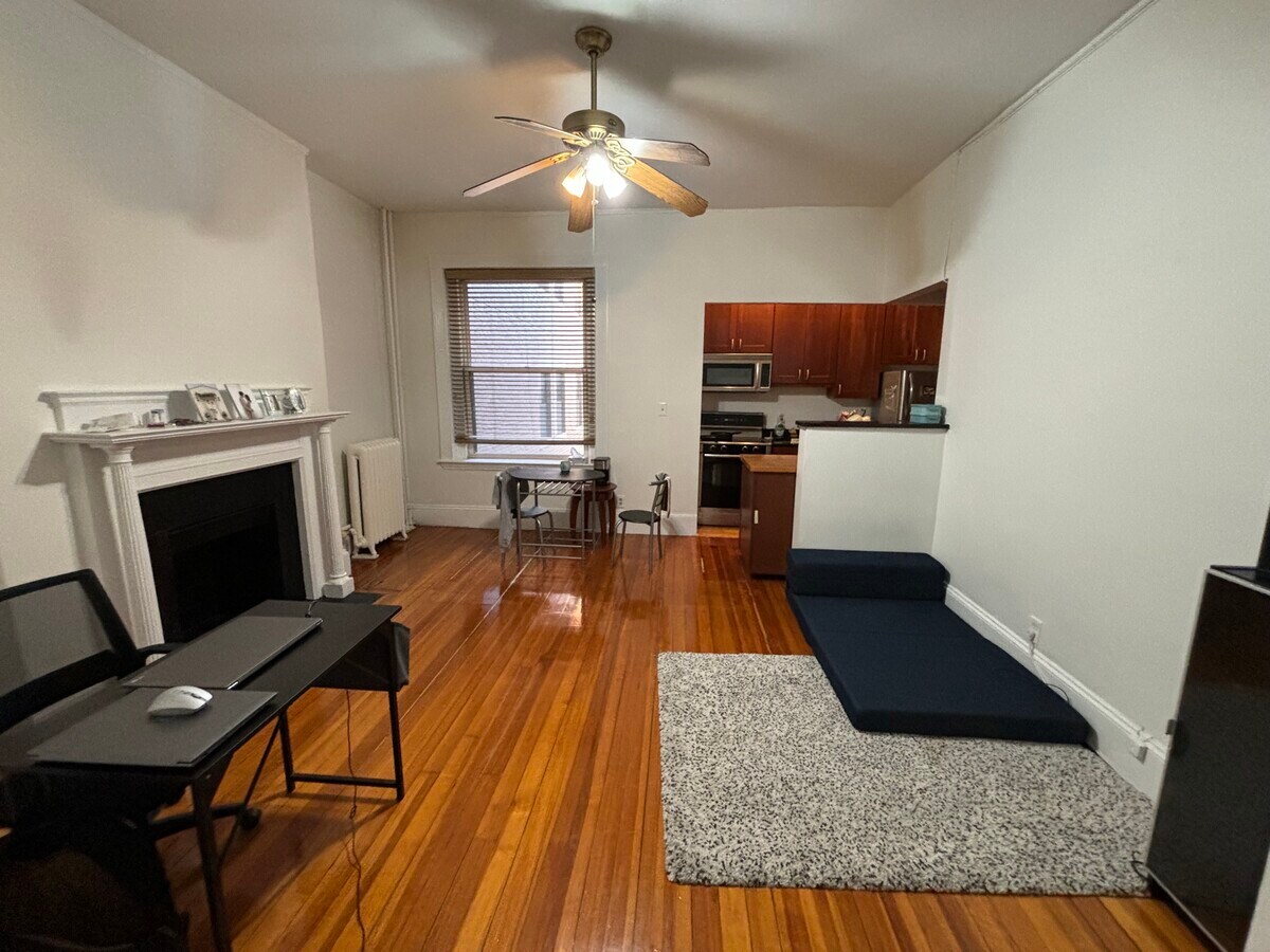 Photo - 24 Peterborough St Unit 8