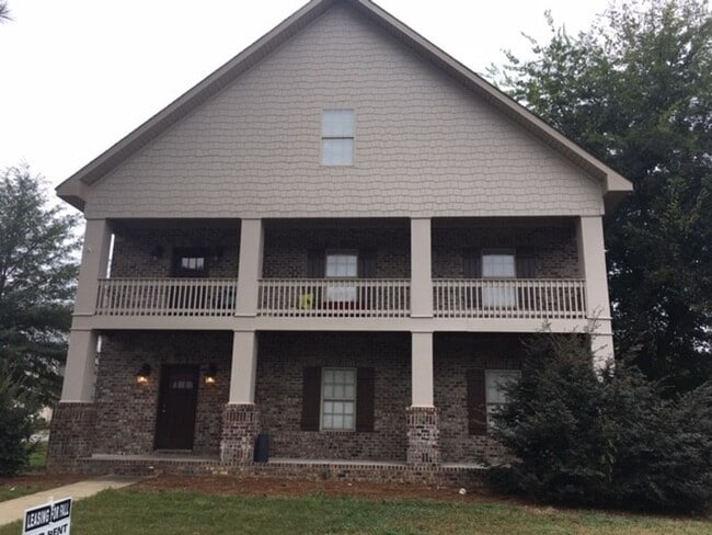 Photo - 405 Meador Dr Unit 1