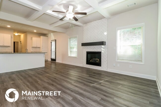 Photo - 657 Overlook Gln Dr