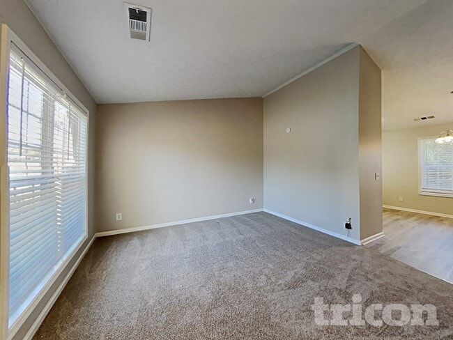 Photo - 2384 Tolliver Hills Ln