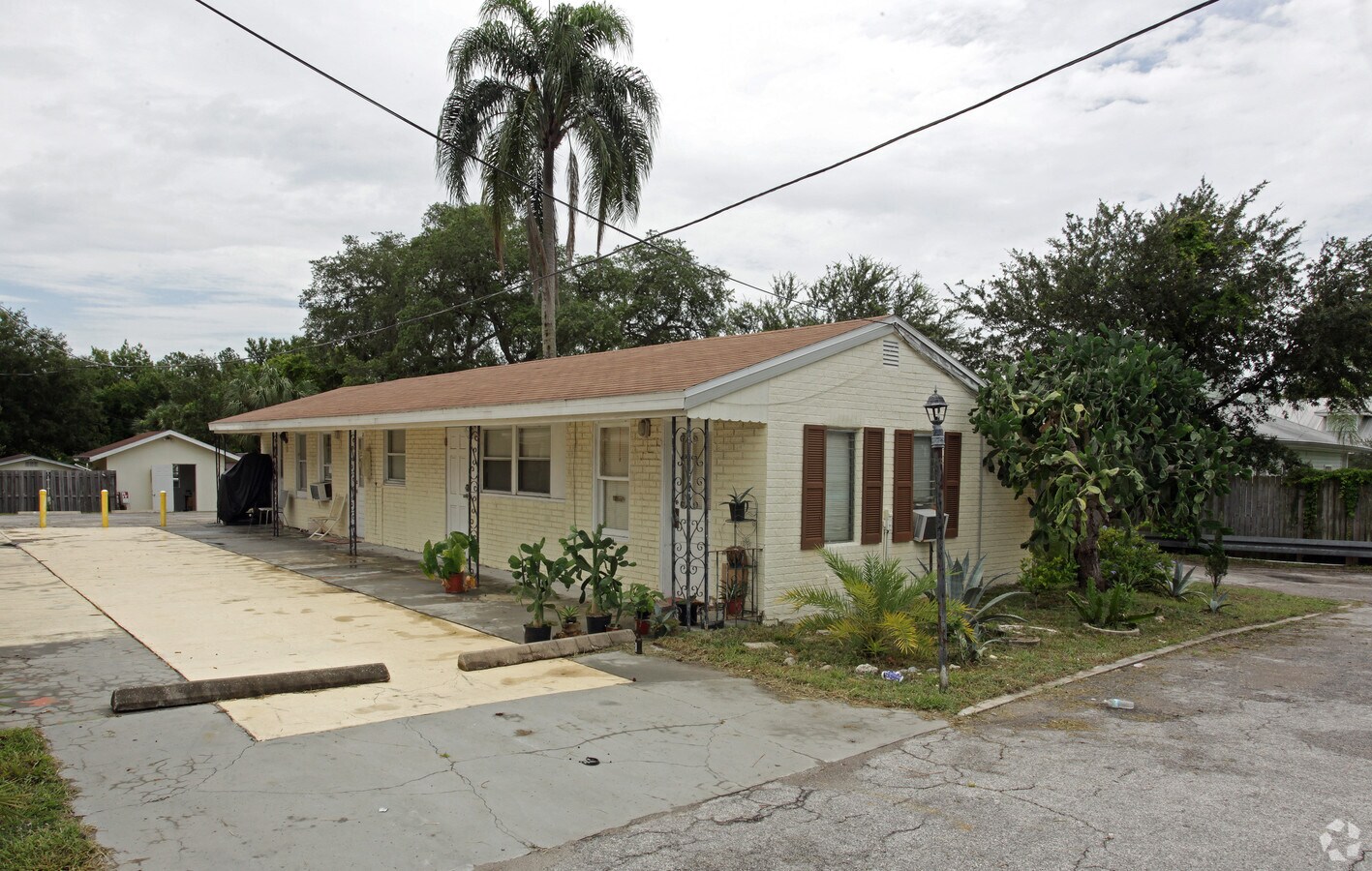 Photo - La Siesta Apartments