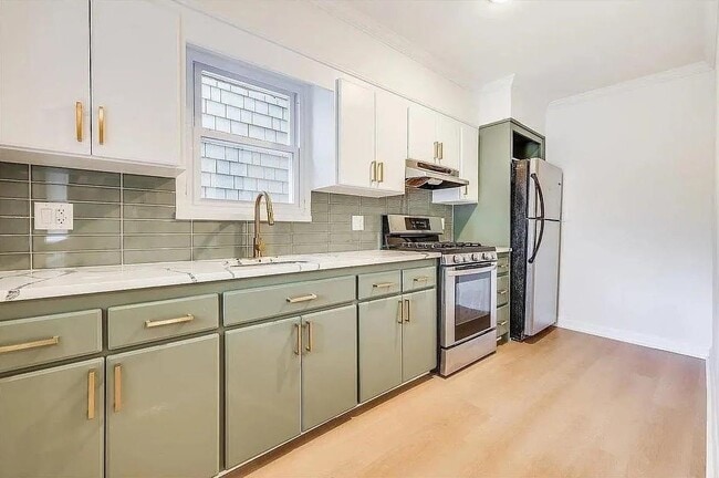 Photo - 608 Palisade Ave Unit 1