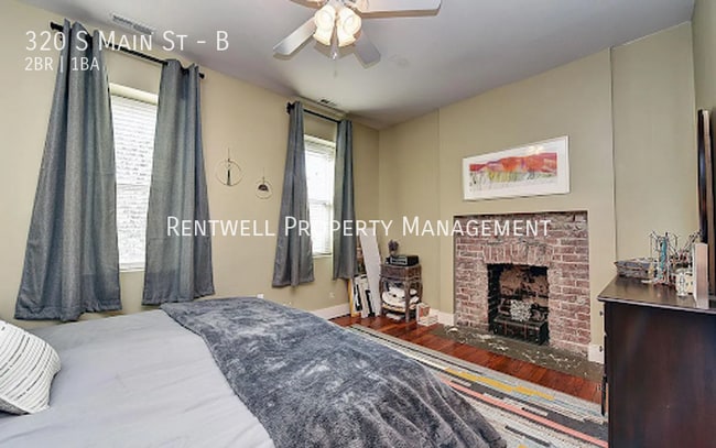 320 S Main St Unit B