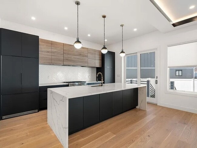 Photo - 114 Church St