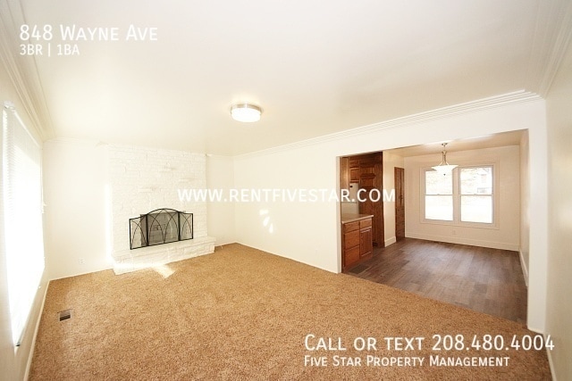 Photo - 848 Wayne Ave