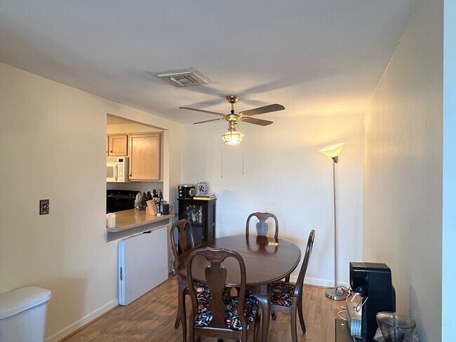 Photo - 170 Gore St Unit 412