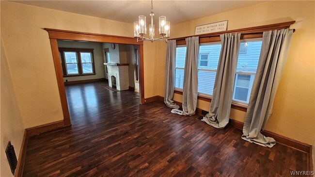 Photo - 307 Sterling Ave