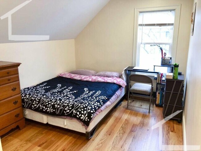 Photo - Brand new 4 Bed 2 bath in Allston.... SEPT 1st Move in