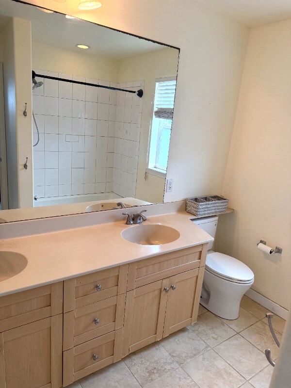 Photo - 647 Meakanu Ln