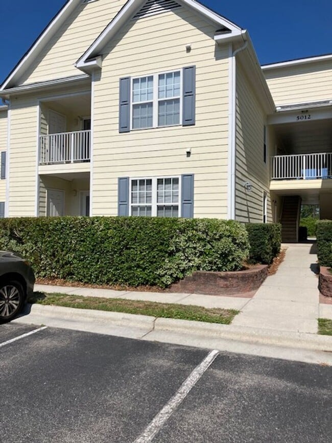 Building Photo - 5012-03 Unit 5012-03