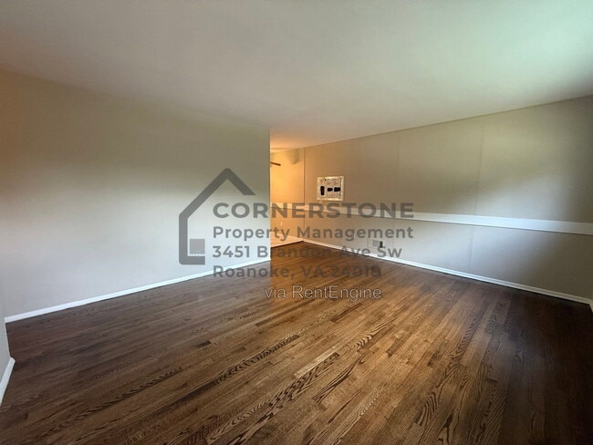 Photo - 4321 Camille Ave NW