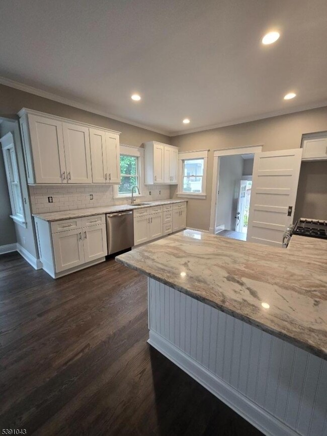 Photo - 100 N Bertrand Rd
