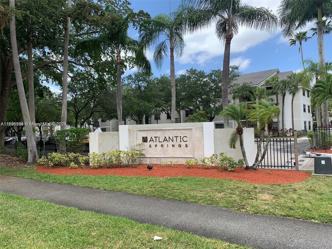 Photo - 11277 W Atlantic Blvd Unidad 101 Rental