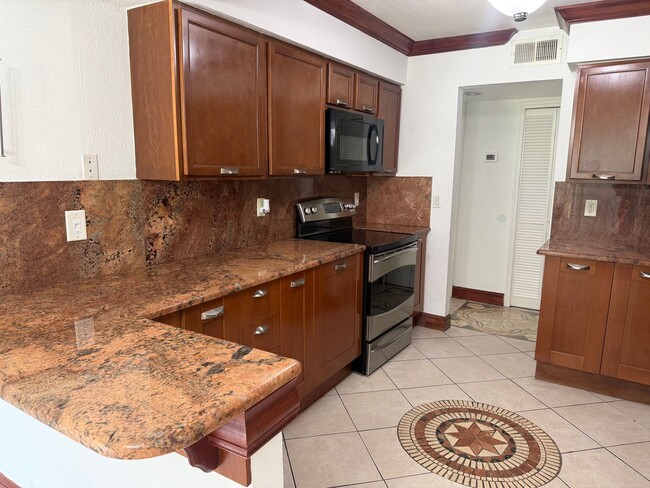 Photo - 4407 S Semoran Blvd