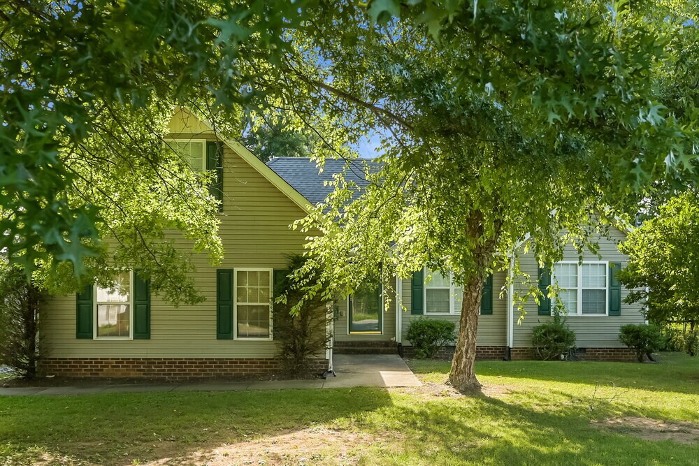 Photo - 113 Bristol Dr