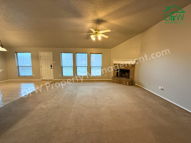 Photo - Spacious 3-Bedroom Corner Lot Home with Large Backyard in Arlington, TX