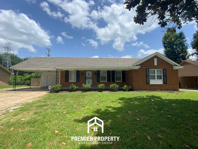 Building Photo - Charming 4BR/2BA Raleigh Home | 1,414 Sq Ft, Hardwood Floors & Fenced Backyard