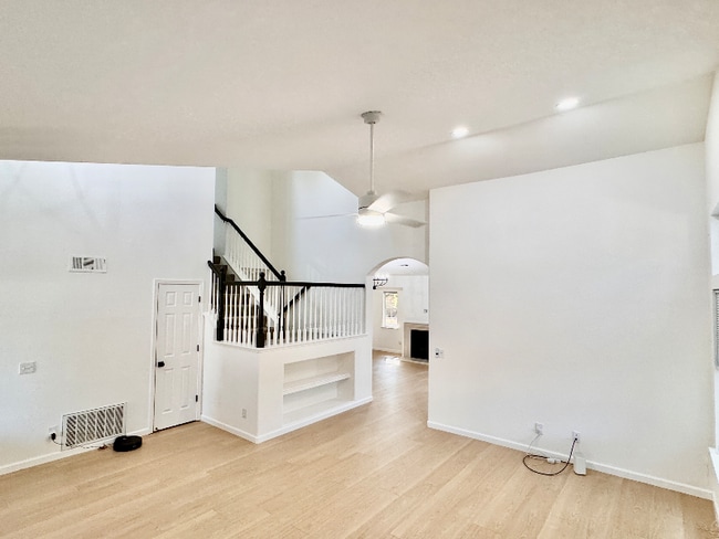 Building Photo - 3602 Swan Ct