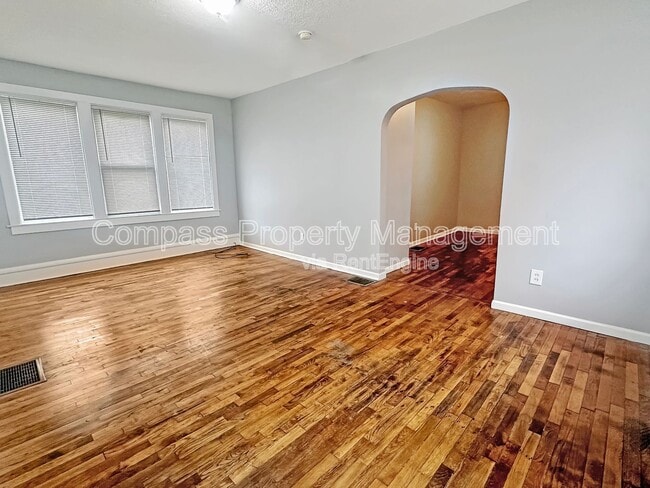 Photo - 951 Bridge St NW Unit 1